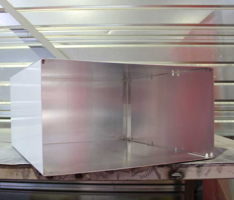 Bac de rangement intérieur sur-mesure