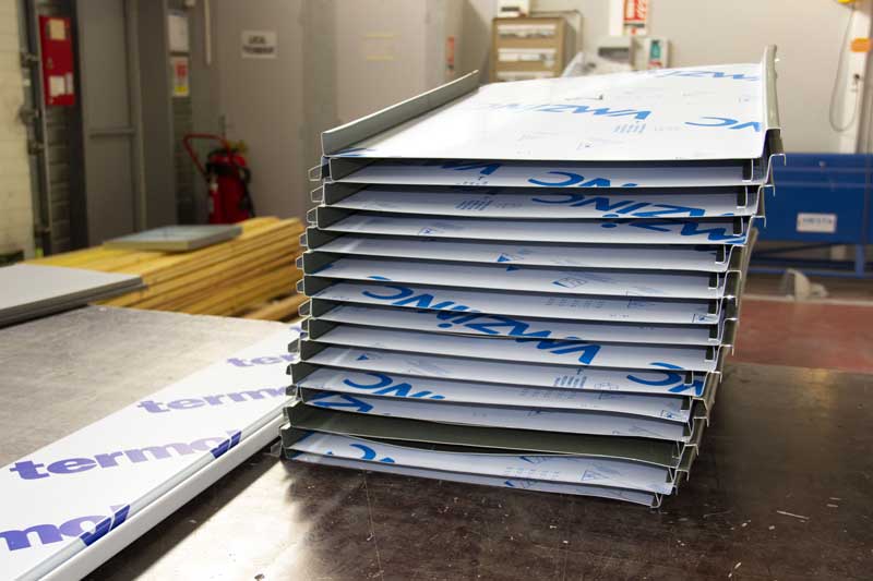 Bacs à joint debout en zinc pigmento vert