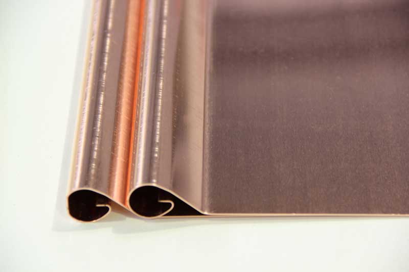 Bandes de rive à ourlet